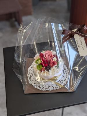 プリザーブドフラワーケーキ２イメージ